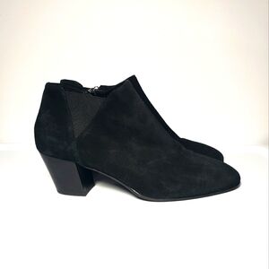 AQUATALIA Fabrizia Suede Ankle Books